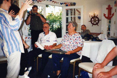 LST_1999_033
