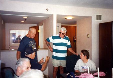 LST_2001_MOBILE004