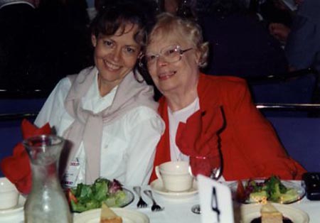 LST_2001_MOBILE012