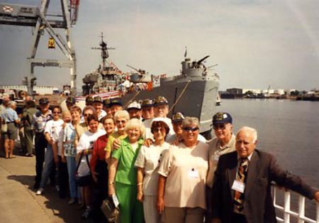 LST_2001_MOBILE025